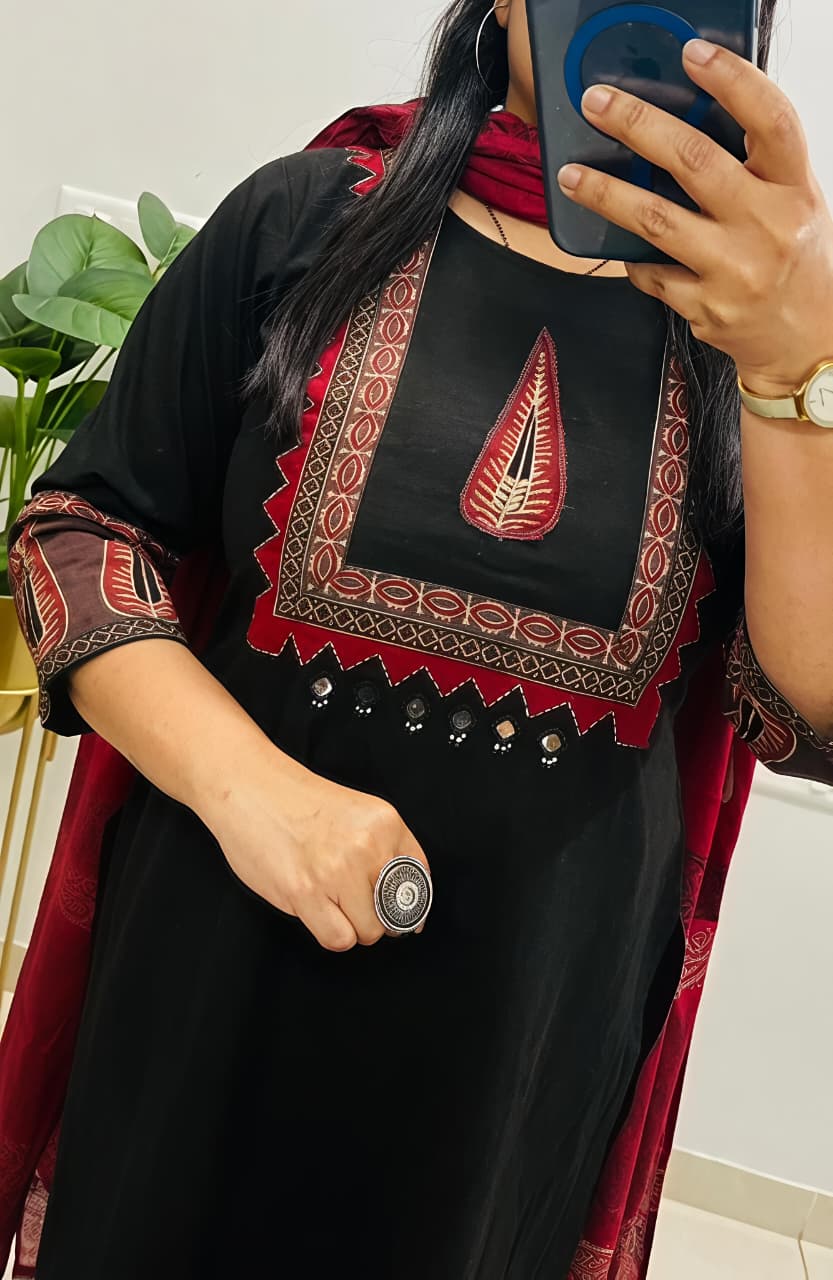 New straight kurta 3 pcs set with new style π(SWSK50)