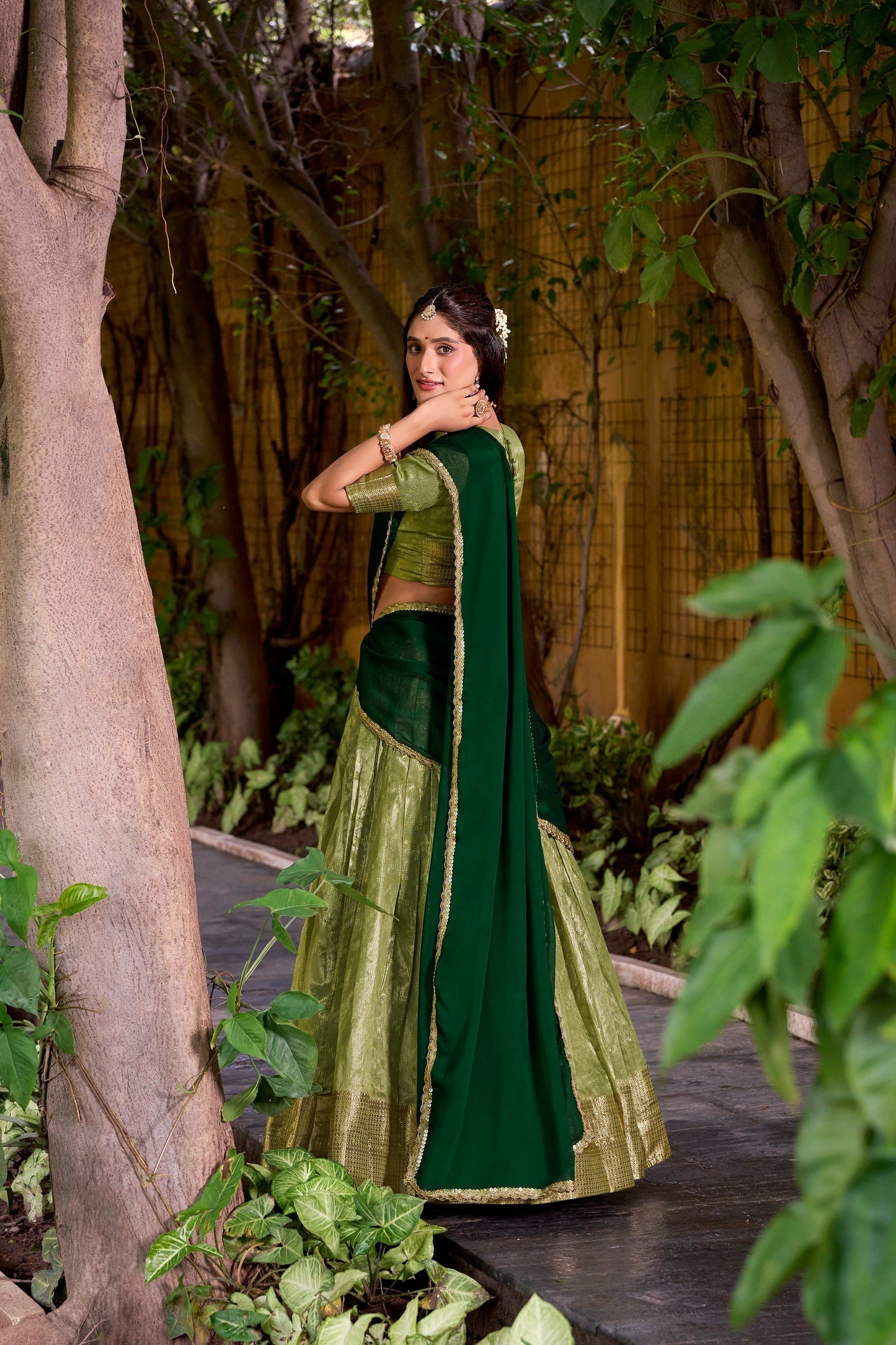 DUPIAN SILK ZARI WEAVING LEHENGA CHOLI WITH DUPATTA (TT19)