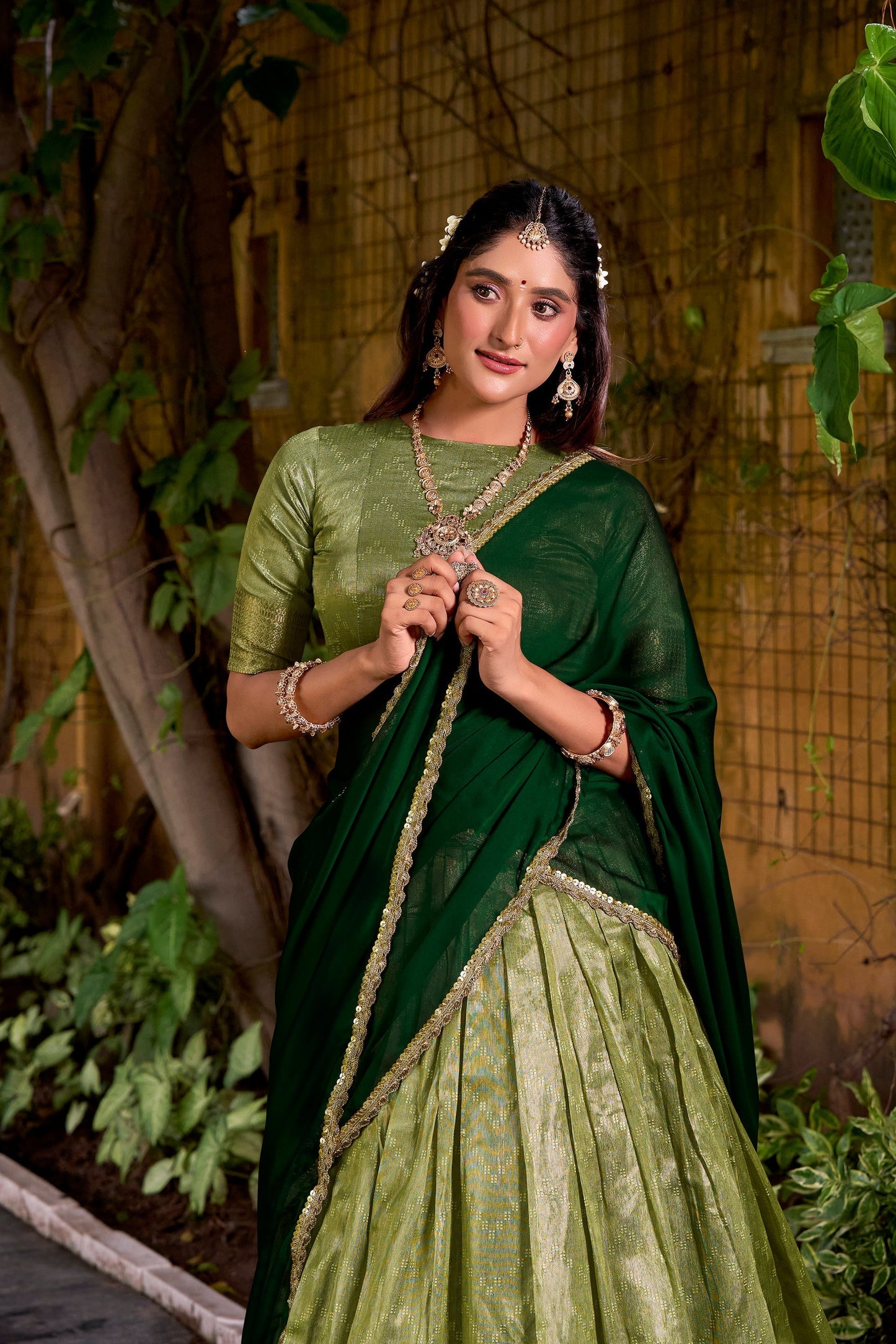 DUPIAN SILK ZARI WEAVING LEHENGA CHOLI WITH DUPATTA (TT19)