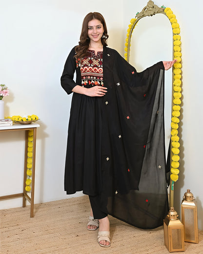 Artisanal Gotapatti Work Suit Set(SWSK45)