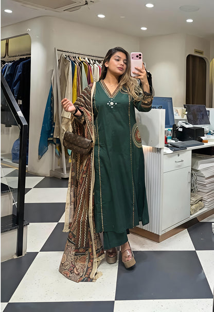 Women’s Embroidered Kurta Pant Set with Dupatta (RD33)