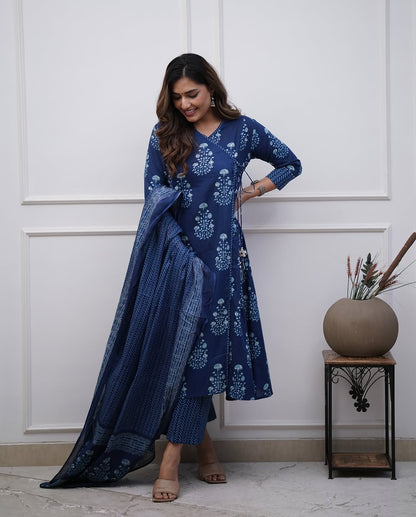 💃Walk Gracefully in our new cotton Angrakha Style Anarkali Dupatta set For All sessions.🌸 (SWSK26)