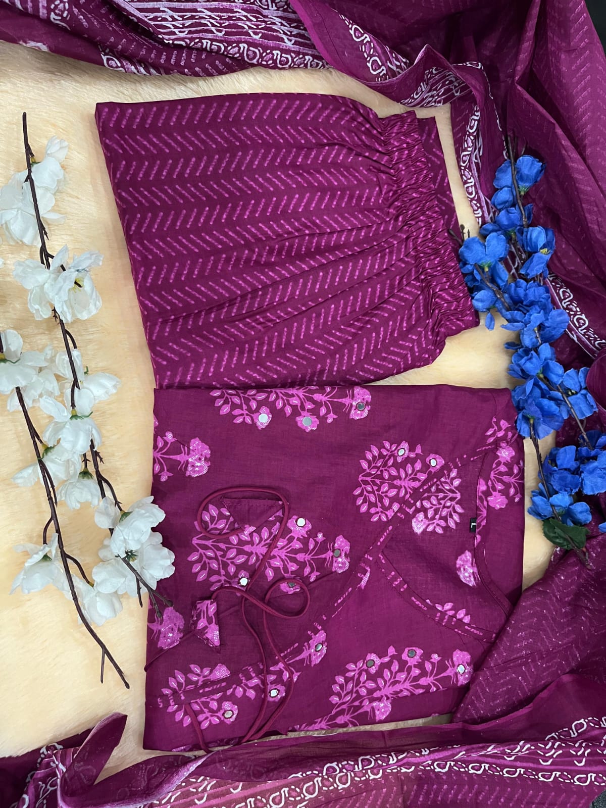 💃Walk Gracefully in our new cotton Angrakha Style Anarkali Dupatta set For All sessions.🌸 (SWSK26)