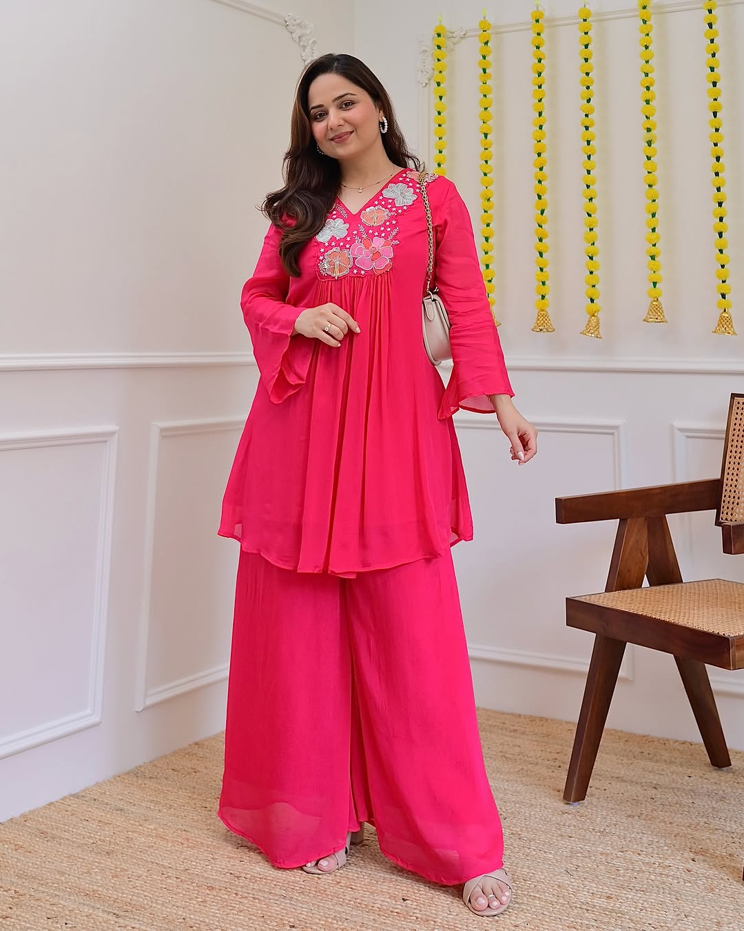beautiful embroidery Fully Stitched Ready To Wear💃(SWSK55)