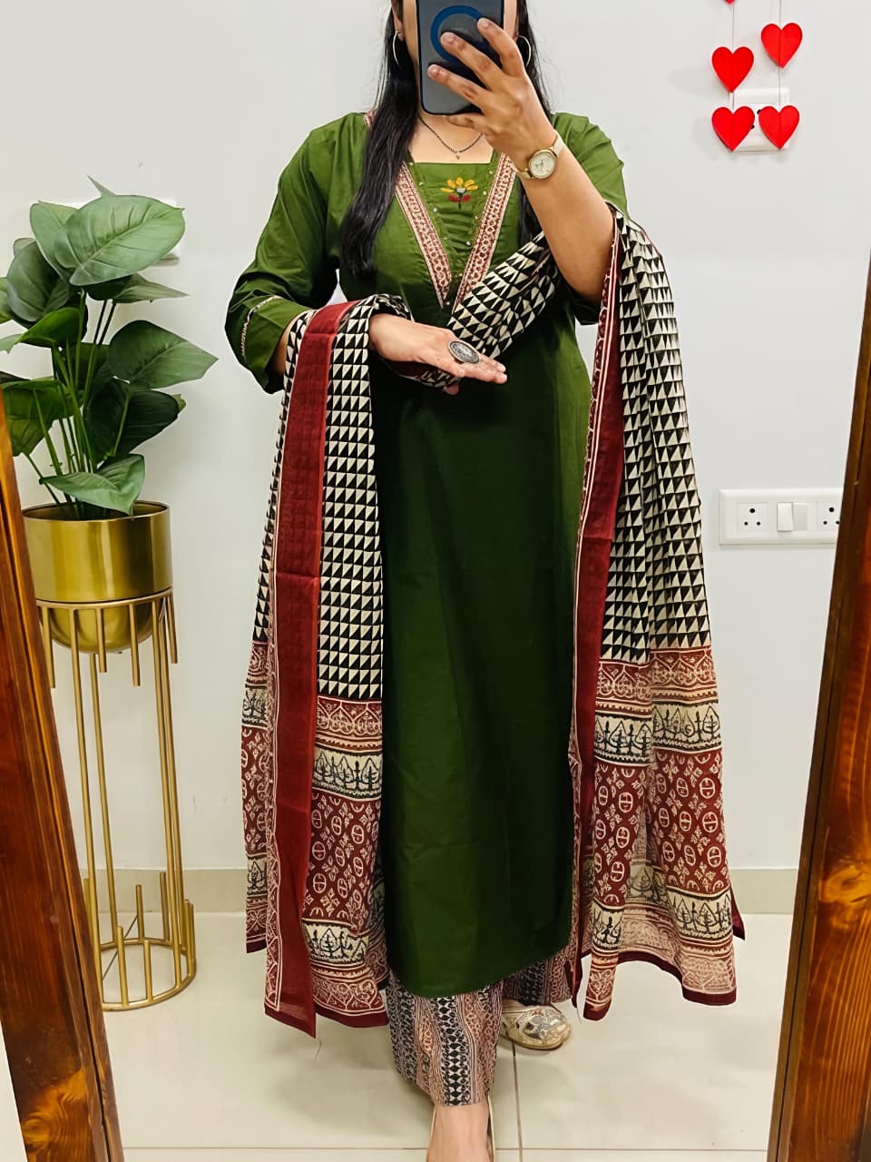 Perfect for festive wear, small functions & daily elegance (SWSK52)